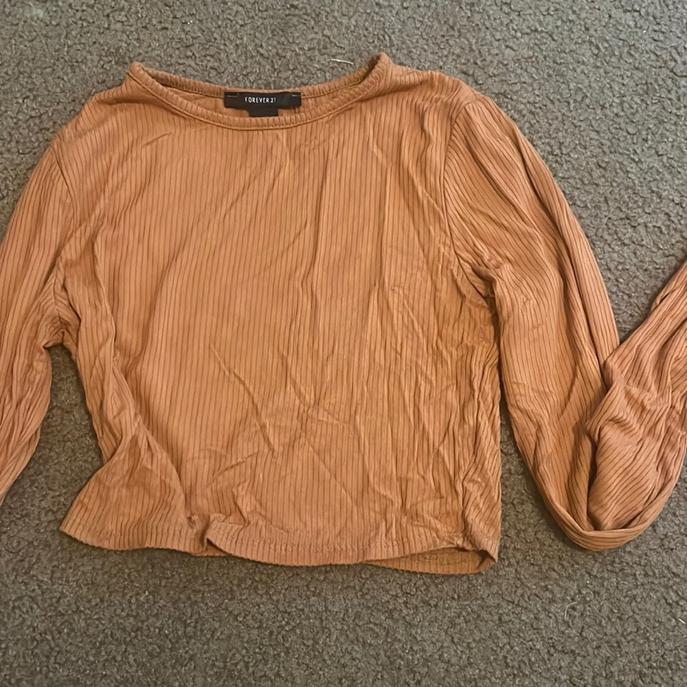 Basic long sleeve top